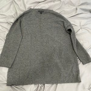 grey sweater